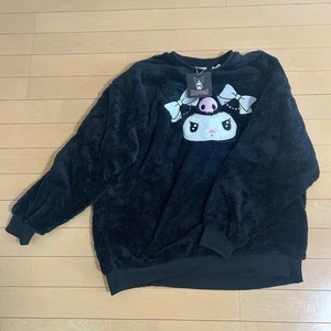 Felpa pile nero XL KUROMI Kawaii manica lunga Hello kitty Friend NUOVA - Foto 1 di 3