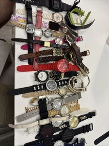 +20 Armbanduhren Konvolut Uhr Großverkauf. Wie Ist - Bild 1 von 17