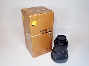 Nikon AF-S Nikkor 16-35mm f/4 G ED VR Lens with original packaging - Picture 1 of 10