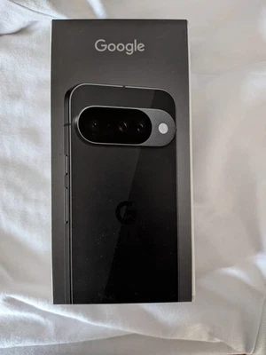 Google Pixel 10 Nero 128GB Display 6.3" Oled  + Cover Originale Google - Immagine 1 di 4