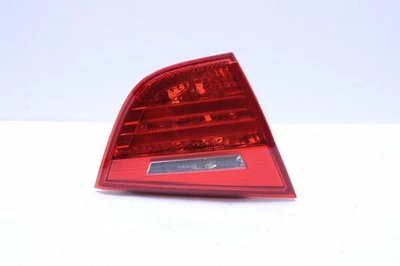BMW 328i 335i M3 2009-2011 sedán luz trasera izquierda montaje tapa 63217154155 OEM usado Foto 1 de 4