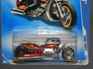 HW HOT WHEELS 2009 REBEL RIDES #1 AIRY 8 MOTORCYCLE HOTWHEELS VIOLET RARE VHTF - Picture 1 of 1