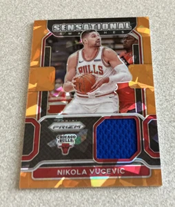 2021-22 Campioni Panini Prizm arancione ghiaccio prizm #SW-NVC Nikola Vucevic tori - Foto 1 di 2