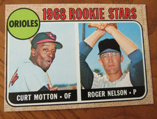 1968 Topps Baseball - # 549 Baltimore Orioles Rookies - Curt Motton, OF and Roge