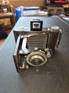 Vintage Camera Kodak Vigilant Six-20 Folding MCM 1950's - Untested - Picture 1 of 7