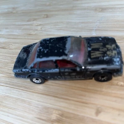 Matchbox Jaguar XJ6 Toy Car Black Vintage 1984 Diecast 1:64 Model - Image 1 of 4