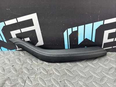 BMW X5 X5M F15 F85 2014-18 INTERIOR PUERTA TIRADOR MOLDURA NEGRO GRIS IZQUIERDO Foto 1 de 4