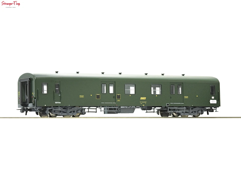 Roco SNCF UIC-Y Dd4s Baggage Coach IV 1:87 Scale, HO Scale - Image 1 of 1