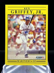 Fleer #450 Ken Griffey Jr. Hof 1991 bate alrededor de 0,300 casi nuevo/m - Imagen 1 de 2