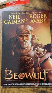 Beowulf (IDW Publishing October 31 2007) - Picture 1 of 2