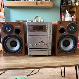 Sony CMT-CPX1 Micro Hi-Fi Bookshelf Stereo System CD/Tape/FM/AM No Remote - Picture 1 of 24