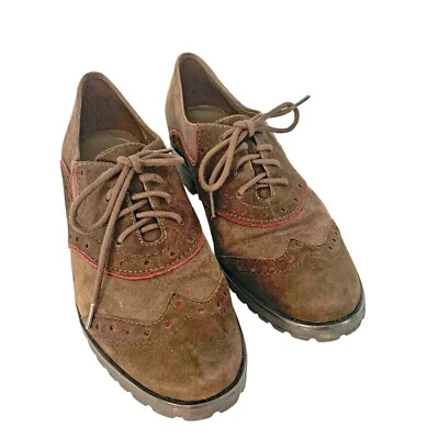 Oxford Earthies Berlin de gamuza marrón oscuro con punta de ala para mujer talla 7 Foto 1 de 4