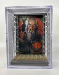 Minifigure Display Case For Lego LOTR Sarumon NO MINIFIG INCLUDED - Picture 1 of 4