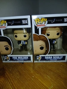 Lot2 FUNKO POP X-FILES FIGURINE DANA SCULLY #1613 Et FOX MULDER #1614 - Foto 1 di 7