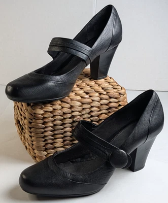 Clark’s Collection Women’s Brynn Mare Black Mary Jane 3” Heels Size 12 Cushion - Image 1 of 4