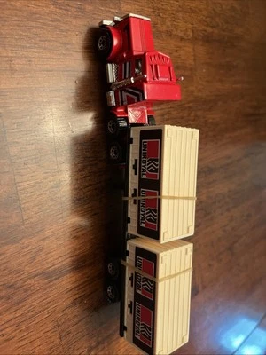 Matchbox  Peterbilt Trailer Uniroyal Containers  Diecast 1981 Nice Clean - Image 1 of 4