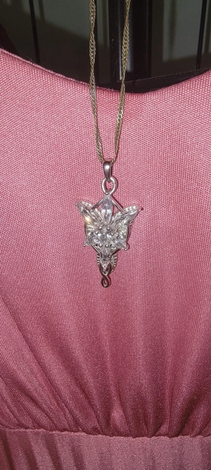 Collar Arwen Evenstar de plata de ley - LOTR favorito de los fanáticos” Foto 1 de 4