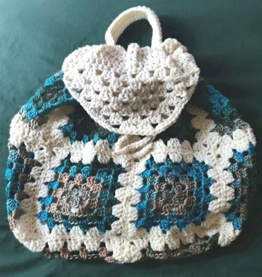 Mochila con cordón cuadrado de ganchillo de acero azul con cordón. Hecho a mano.  Mochila.  Foto 1 de 4