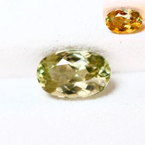 0.93 Ct Eye-opening Oval 7.1 x 4.5 MM Olive Green to Red Turkey Natural Diaspore - Picture 1 of 5