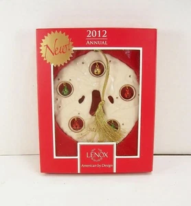 Lenox Ornament Jolly Jingle Bell Wreath 2012 - Picture 1 of 5