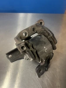 Montaje motor lado pasajero Mitsubishi Evo X / Ralliart 4B11T OEM 08-15 - Imagen 1 de 4