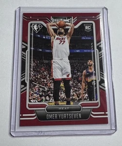 Omer Yurtseven Rookie Miami Heat #283 2021-2022 Panini Chronicles Red Playbook - Bild 1 von 6