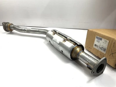 Convertidor catalítico central de ajuste directo Walker 16538 - 1996 Lumina APV 3,4 L V6 Foto 1 de 4