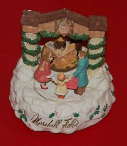 Vintage Christmas Xmas Musical Box 1980s - Picture 1 of 7