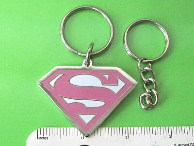 SUPERGIRL - Llavero / Viene con llavero adicional de alta resistencia CAJA DE REGALO Foto 1 de 3