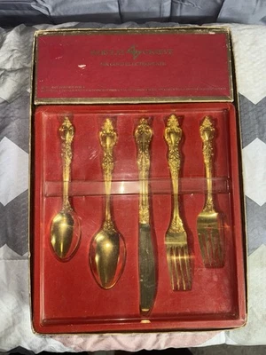 Barclay Geneve Golden Crown Royal 24K Gold Electroplate 25 Pieces Flatware set - Image 1 of 4