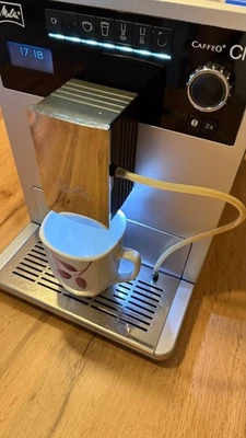 Melitta Caffeo CI E970-101 1500W Kaffeemaschine - Silber in OVP mit Zubehör !!! - Bild 1 von 4