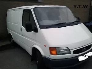 FOR FORD TRANSIT SMILEY FRONT WINDSCREEN SURROUND RUBBER MOULDING TRIM 1986 -00 - Picture 1 of 2