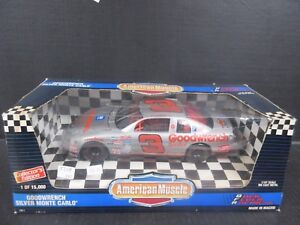 1995 Ertl American Muscle Goodwrench Silver # 3 Dale Earnhardt --1:18th scale