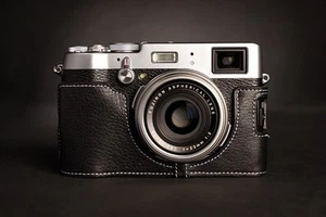Genuine Real Leather Half Camera Case bag cover for FUJIFILM X100T Black - Picture 1 of 8
