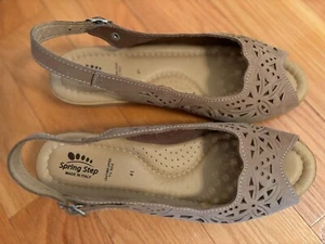 Sandals leather new never worn, size US 9.5-10 which is 41 in UK new - Picture 1 of 8