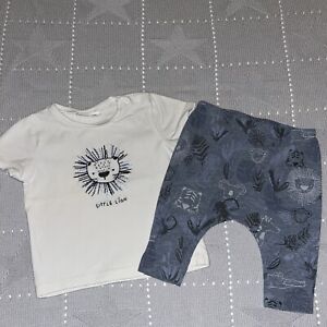 NEXT ❤️ Baby Jungen ❤️ Jersey Set ❤️ T-Shirt & Hose ❤️ Löwe * Blau Weiß ❤️ 56/62