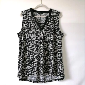 Ellen Tracy Women's Multicolor V Neck Sleeveless Animal Print Blouse Top Size XL - Picture 1 of 7