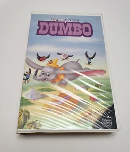 Vintage Disney Dumbo Classic Black Diamond VHS Tape W/ Red Signature Classics  - Picture 1 of 6