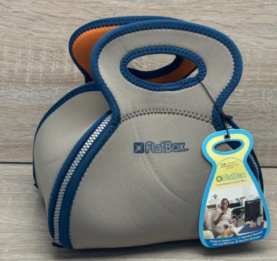 Bolsa de almuerzo y mantel individual FlatBox® Bento 2 en 1 color topo y azul marino número de modelo: 1400101 Foto 1 de 4