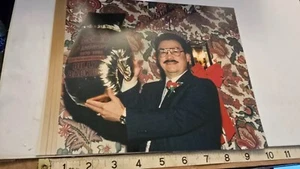 PREISLICH ZU VERKAUFEN BILLY BACKUS HANDSIGNIERTES AUTHENTISCHES FOTO MIT COA - Bild 1 von 1
