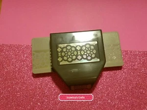CINTA DE ENCAJE Stampin Up Extra Grande Elegante Papel Borde Papel Artesanal Punzón Usado en Excelente Condición (P) - Imagen 1 de 1