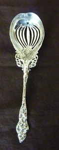 Heavy Sterling Silver Elegant Slotted Serving Spoon Exc. Cond. 121 grams/4.3oz. - Picture 1 of 5