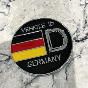 Vehicle ID D Germany Glossy Metal Badge ***LAST ONE*** - No 25 - Picture 1 of 1
