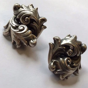 VINTAGE ART DECO STERLING SILVER WAVE SCROLLING EARRINGS R25 - Picture 1 of 2