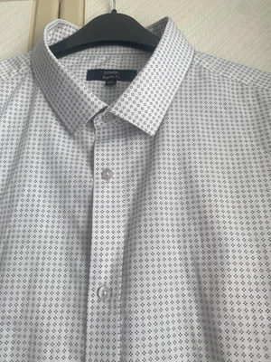 Smart Mens Size 18.5 Shirt White with Lovely Design Pattern Long Sleeve George - Image 1 of 4