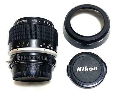 Nikon Nikkor 35mm F1.4 AI-S Lens 94% condition store demo - Image 1 of 4