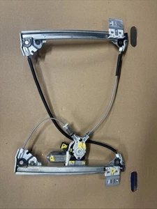 2003-2006 Chevrolet SSR OEM Right Passenger Window Regulator w/ Motor 15214290 - Picture 1 of 21