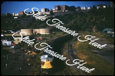 Locomotora NJ Railroad Hoboken Nueva Jersey EL Erie Lackawanna 35 mm extensión años 60 Foto 1 de 3