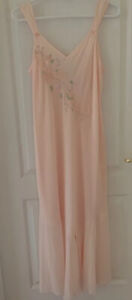 Vintage Linea Donatella Nightgown/Lingerie Peach with Floral Sequins, Size Small
