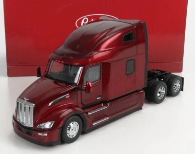 MODELLINO CAMION STATICO PETERBILT 579 TRACTOR TRUCK 3 ASSI 2011 ROSSO 1/32 - Immagine 1 di 4